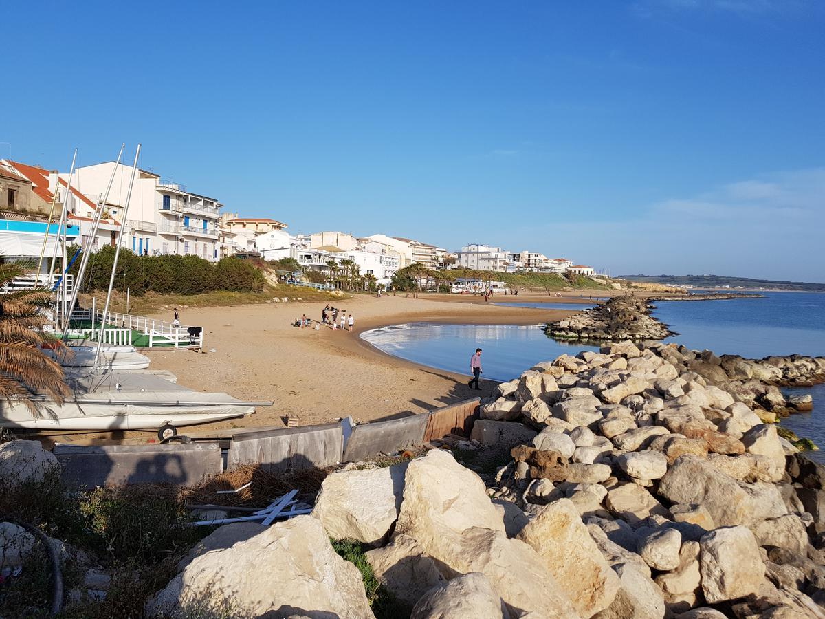Апартаменты Terrazza Sul Porto Скольитти Экстерьер фото